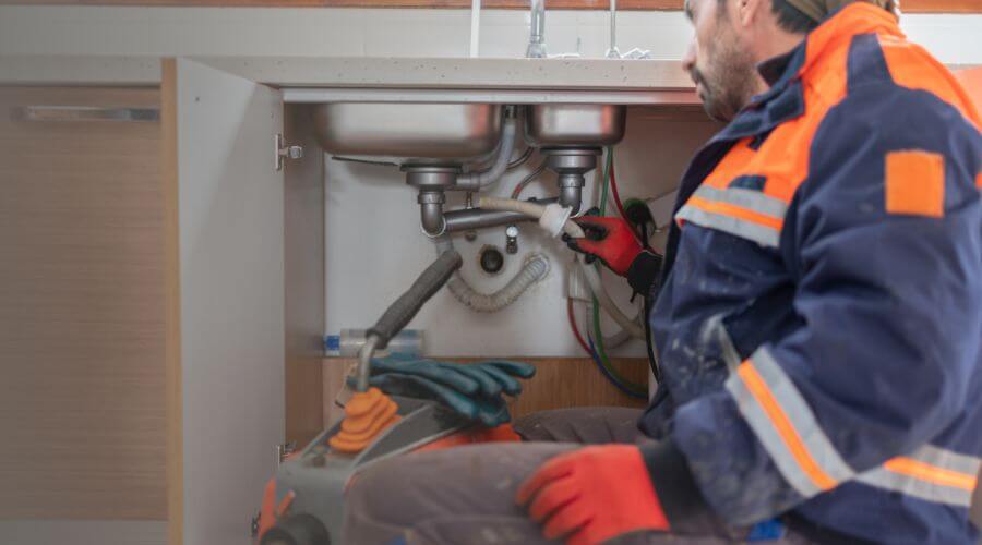 Local annual plumbing maintenance in Whitehorse, SD